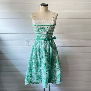 Lapis - Fit & Flare Green Floral Belted Dress - Medium